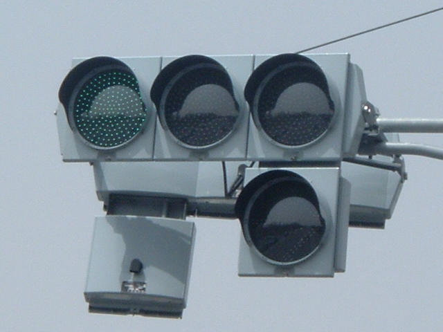 マオきち→信号機のライトスタンド マオきち→信号機のライトスタンド 交通信号機 高輝度LED